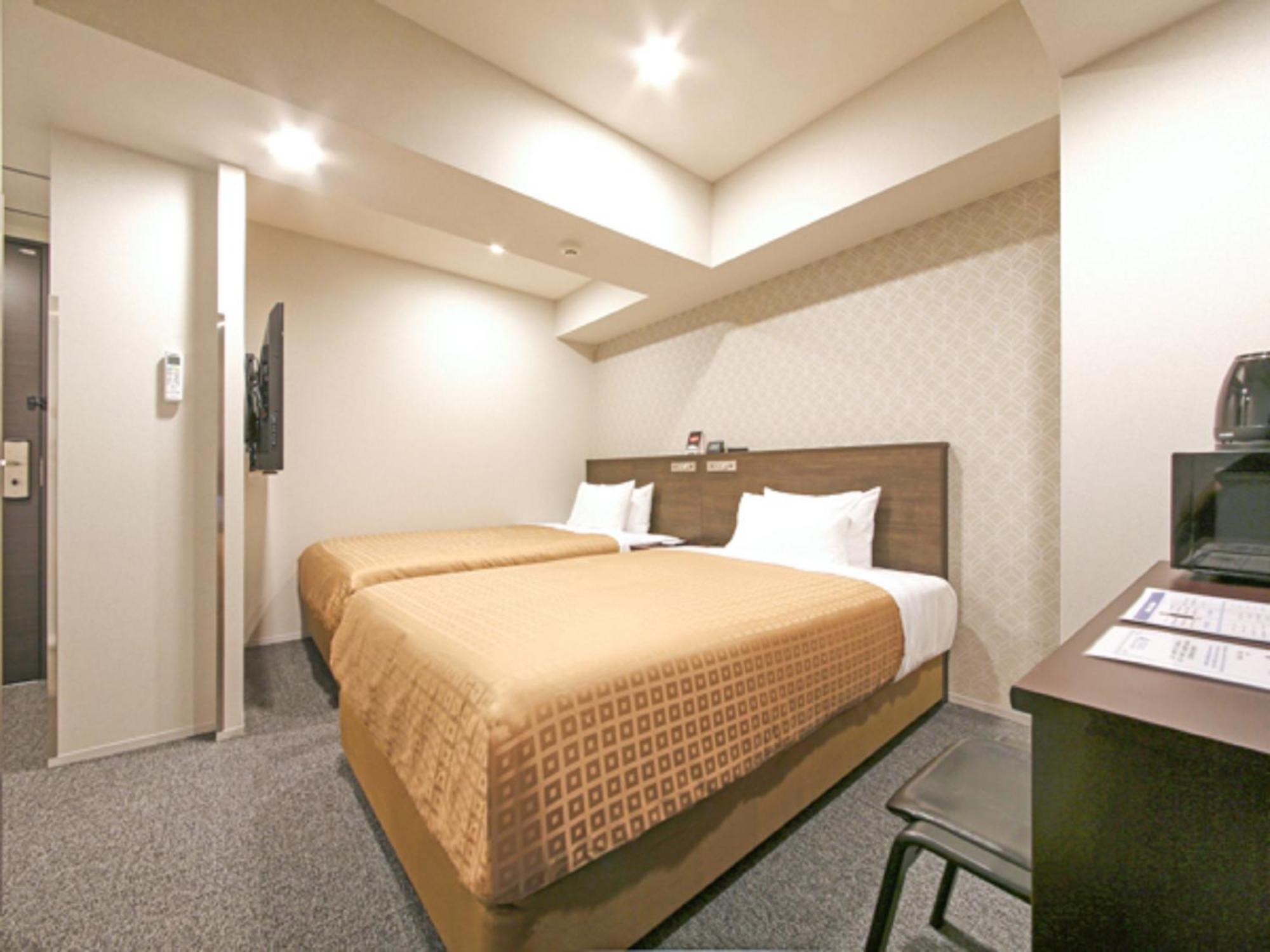 Hotel Livemax Chiba Chuo-Ekimae Exterior foto